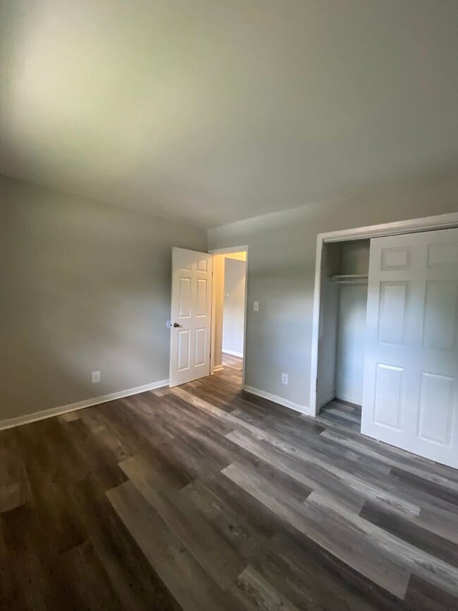 Photo - 4934-4942 Queens Avenue Apartamento Unidad 4938 Queens Avenue