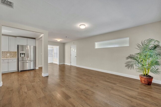 Photo - Wonderful Renovated home in ORLANDO