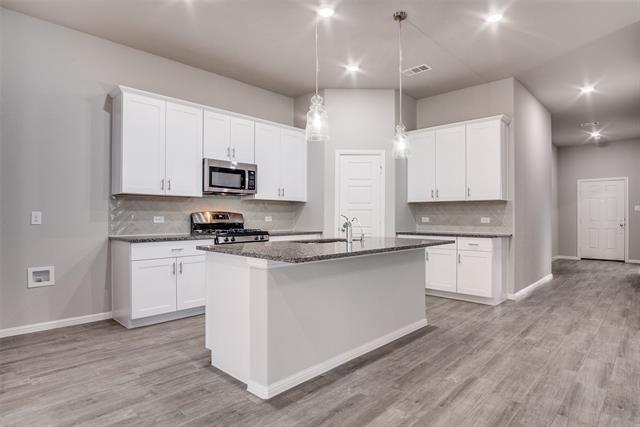 Photo - 7765 Moosewood Dr