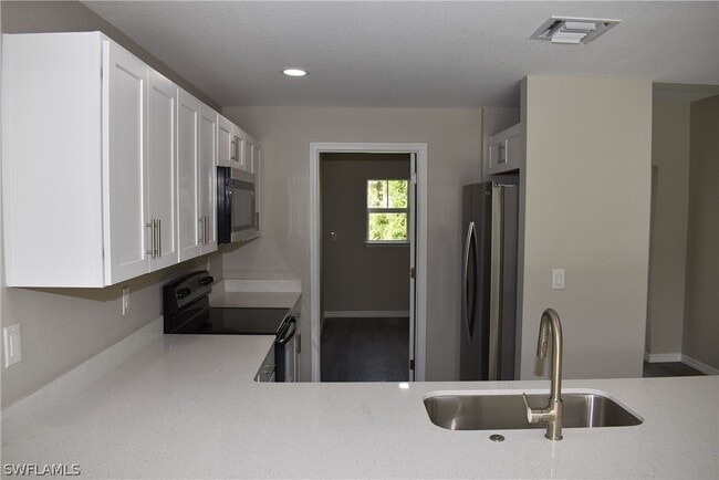 Photo - 8159 Hedgecoth Ave