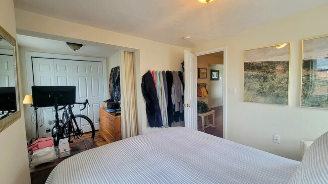 Photo - 1056 Cambridge St Unit #5