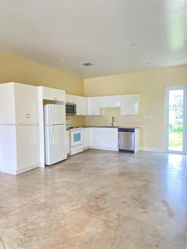 Photo - 12150 SW 213th St