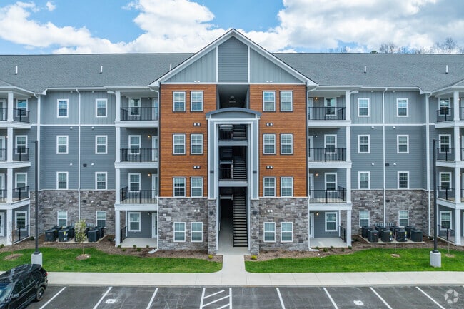 The Jewel Summit Pointe