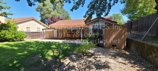 Building Photo - Woodcreek High School Walking Distance, West Roseville Single Story, , 4 Bed 2 Bath Large yard wi...