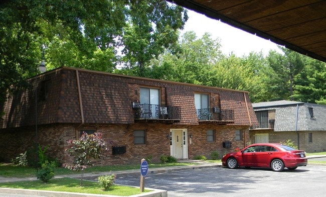 Photo - Cambridge Manor Apartments