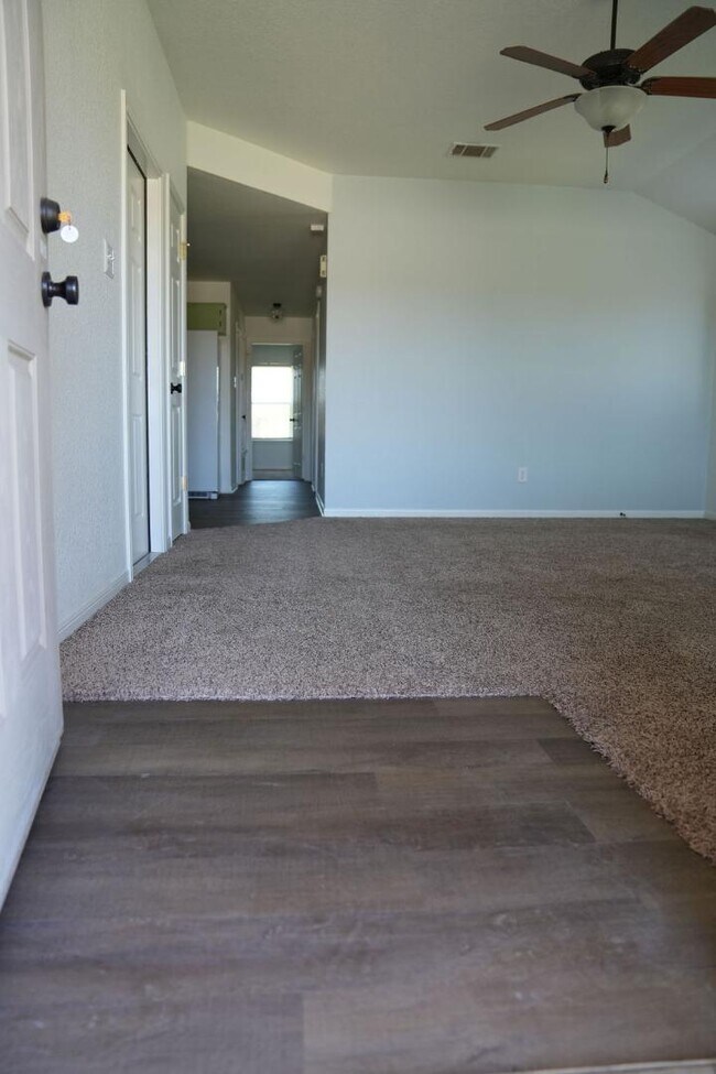 Photo - 3313 Florence Rd