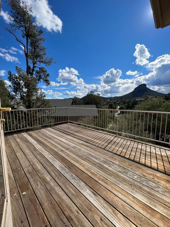 Photo - 3 Bedroom 2 Bath Home Overlooking Thumb Butte ~ Forest Trails