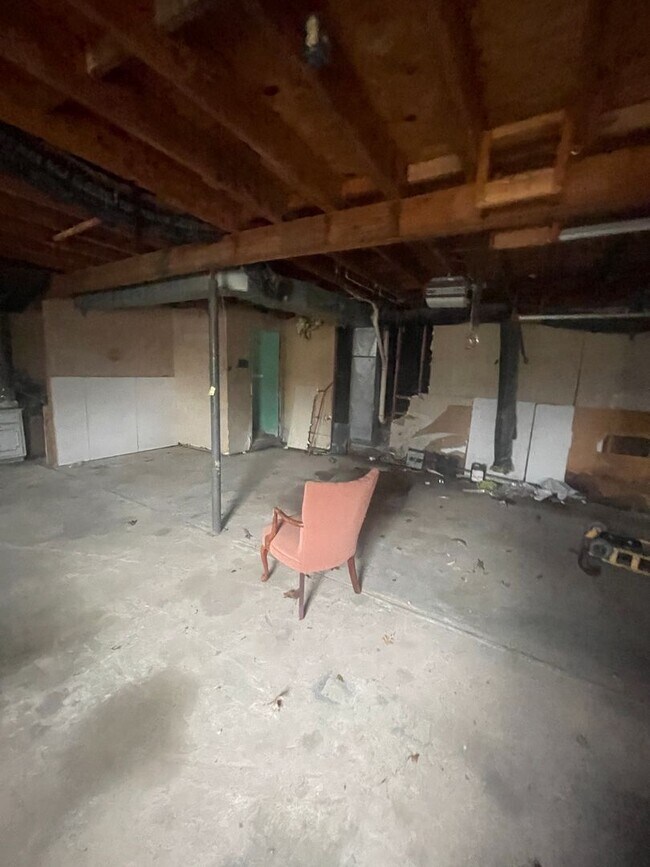 Photo - WELLSVILLE - 3 BR split level with Attache...