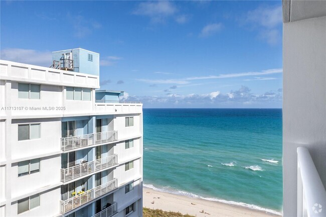 Building Photo - 6917 Collins Ave Unit 1608 Rental