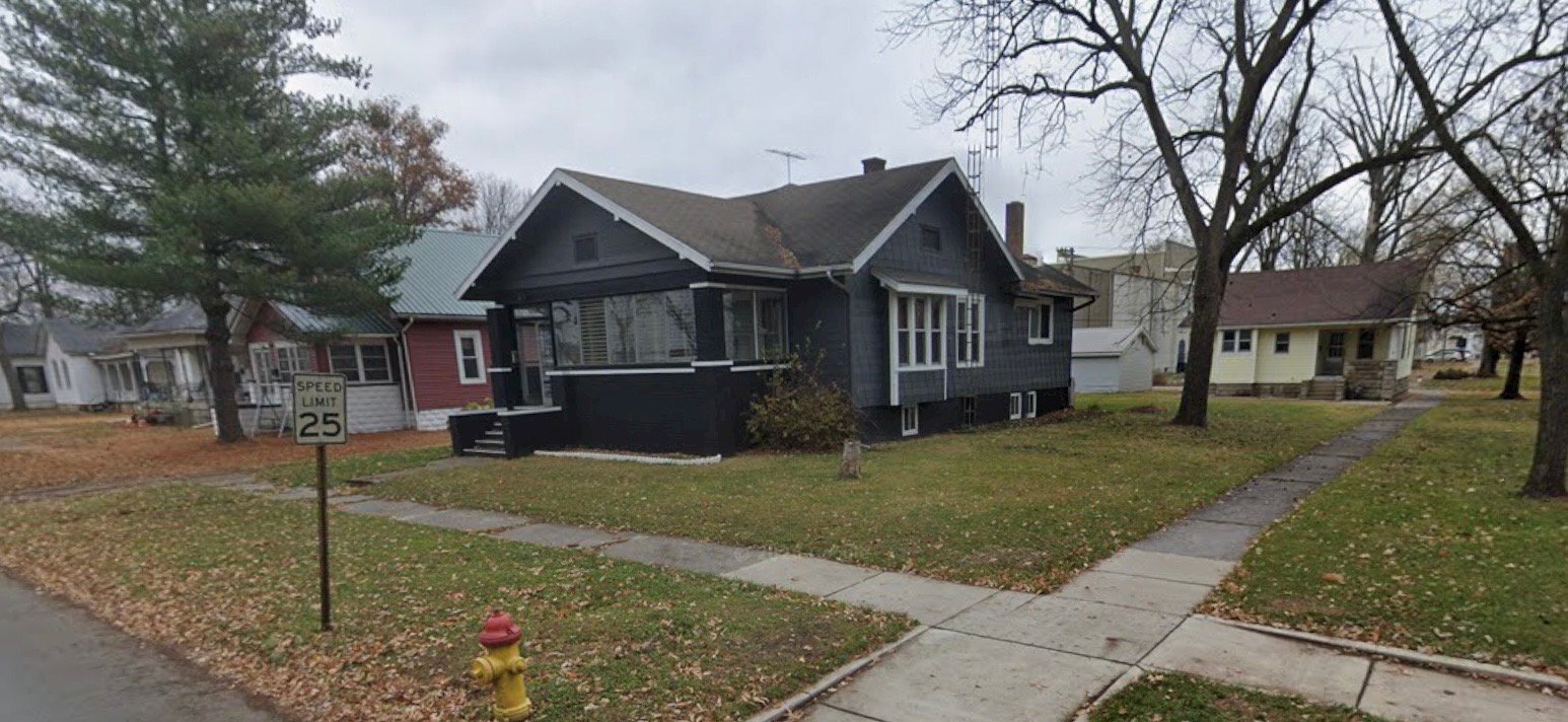 Photo - 235 S Hickory St