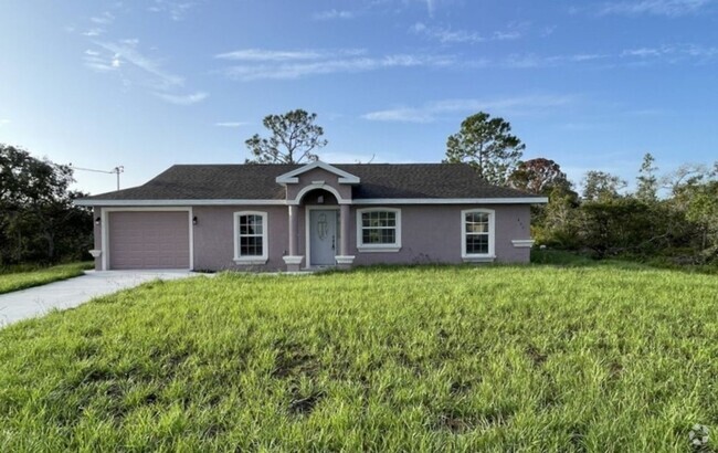 Building Photo - 3/2/1 Single Family home- Available now!