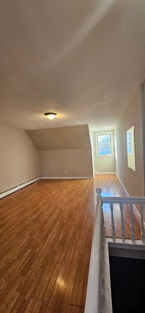 Photo - 4 Bed 1.5 Bath in Trenton