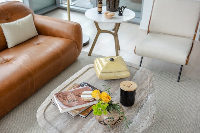 Photo - 60 E Randolph St Unidad ID1029632P