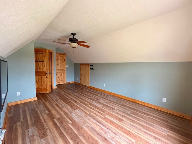 Photo - 203 Breton Rdg Rd