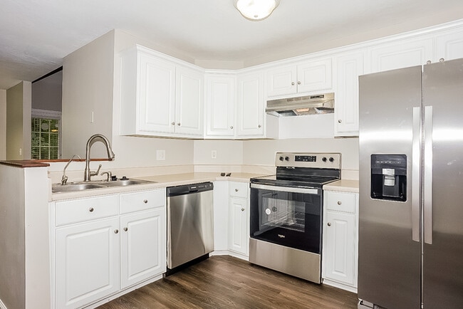 Photo - 557 Stirling Bridge Rd