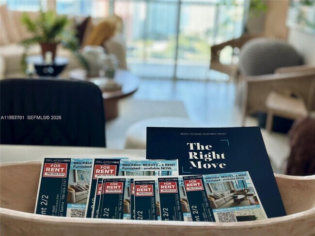 Building Photo - 79 SW 12th St Unit 3603-S