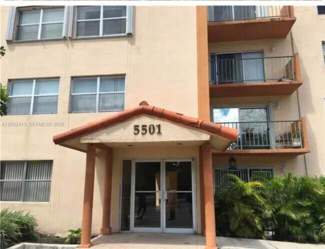 Photo - 5501 NW 7th St Unit E408
