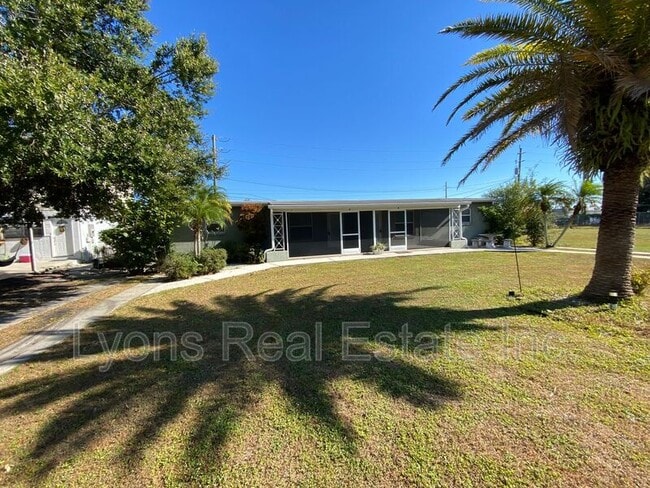 Building Photo - 394 N Spring Lake Blvd NW Unit A