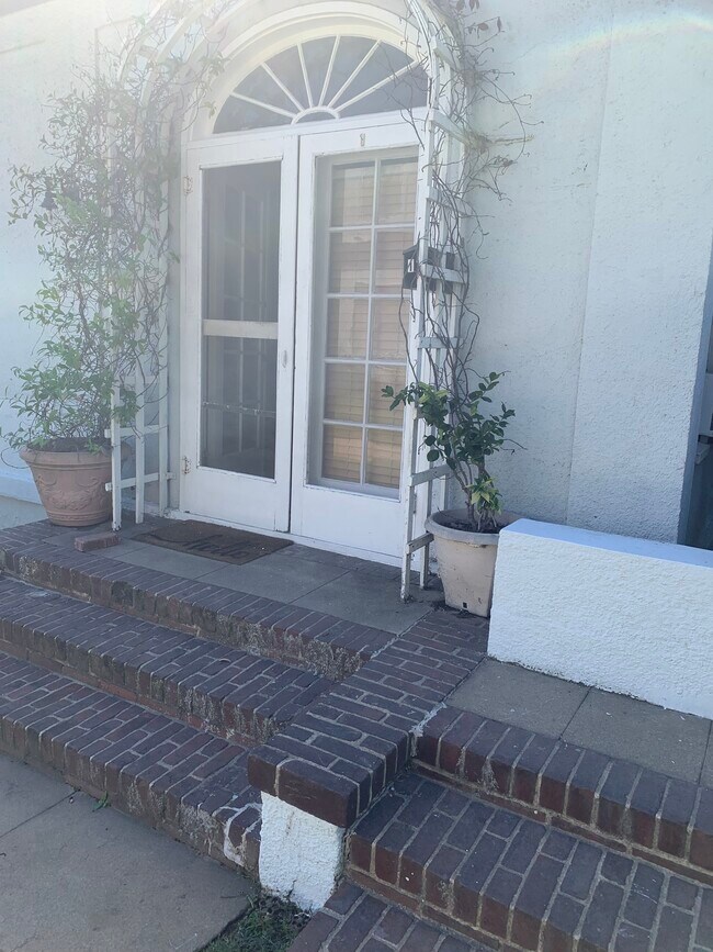 Photo - 410 N Euclid Ave Unit #1