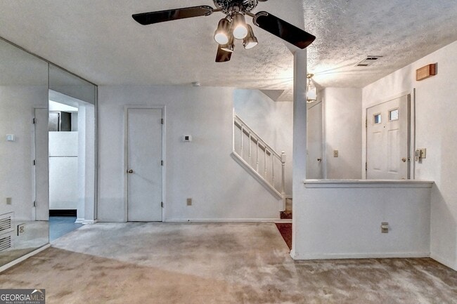 Photo - 3241 Shadow Walk Ln