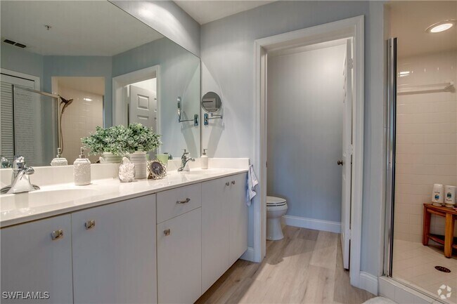 Building Photo - 4161 Sawgrass Point Dr Unit 204 Rental