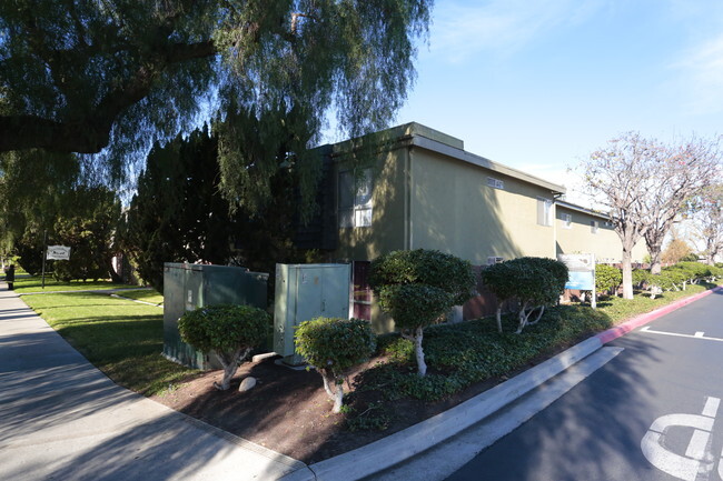 Photo - Carriage House Apartments