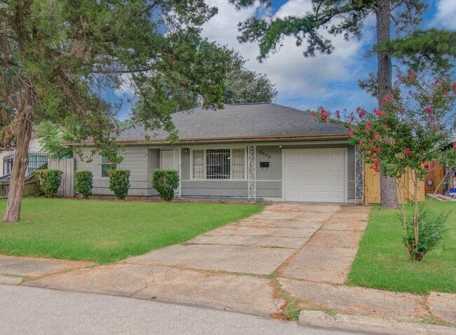 Photo - 3626 Songwood St