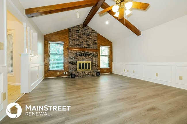 Photo - 408 SE Brownfield Dr