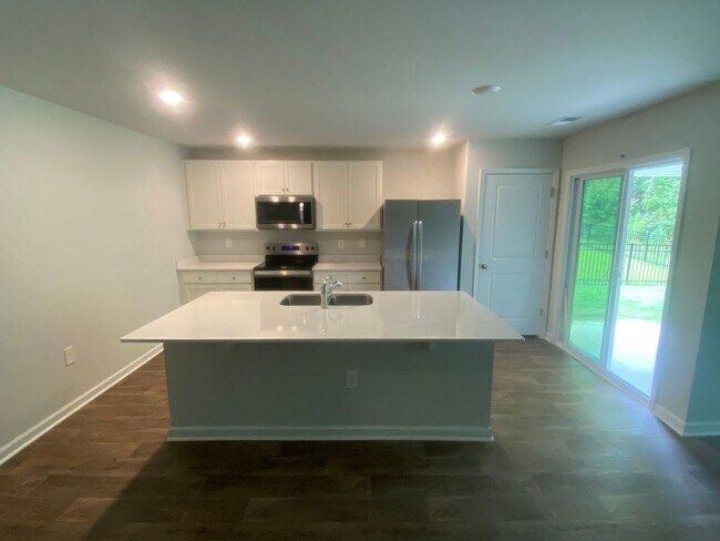 Photo - Introducing this beautiful like new 3 bed 2 bath home located in the Windsong II S/D. in Rincon, GA!