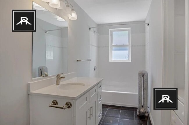 Photo - 3 bedroom in Brookline MA 02445 Unit 116-03