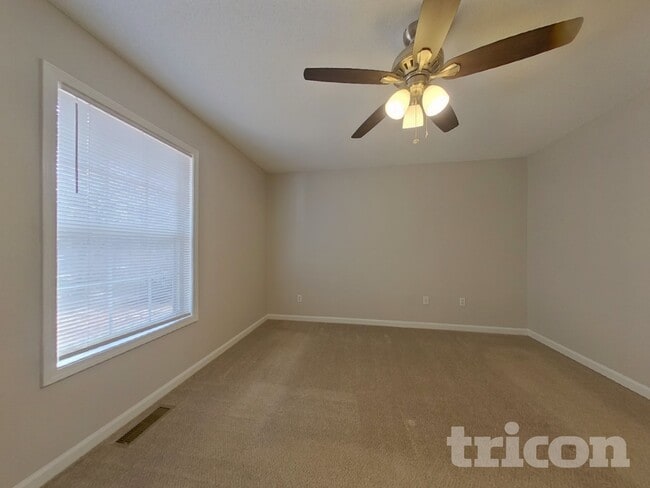 Photo - 97 Pastel Ct