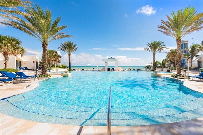 Building Photo - 3101 S Ocean Dr Unit 2201 Rental