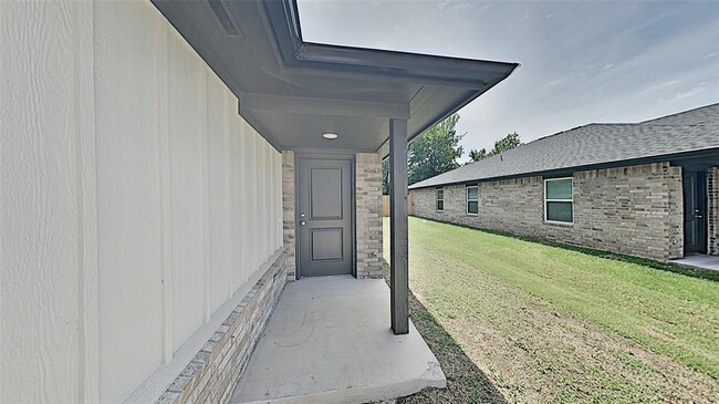 Photo - 1308 NW 111th St