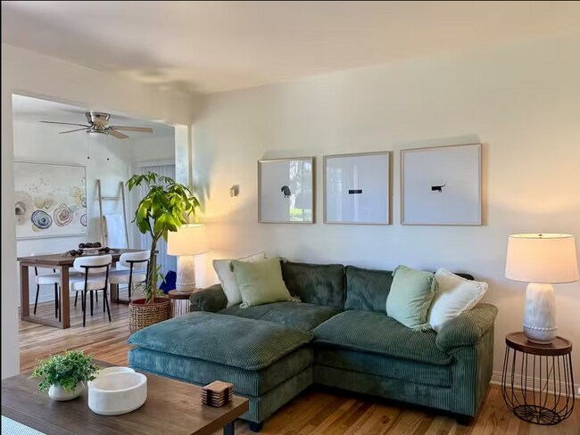 Photo - Lion's Grove A Unit 6654