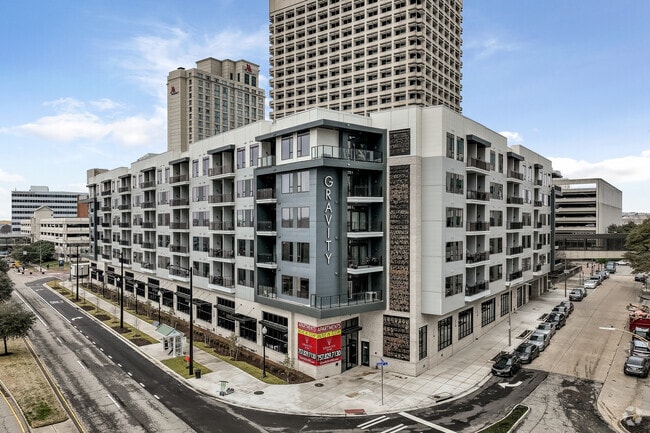 Photo - Gravity on 400