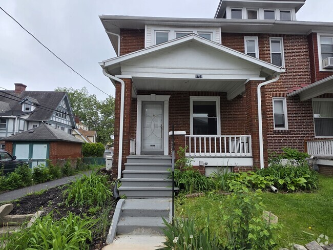 Building Photo - 1721 Wayne St Rental