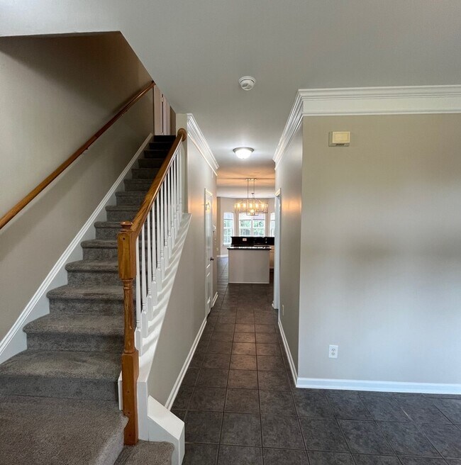 15315 Edgewater Forest Ln