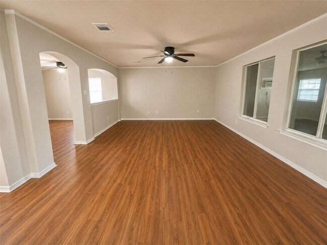 Photo - 1531 Brandi Cir