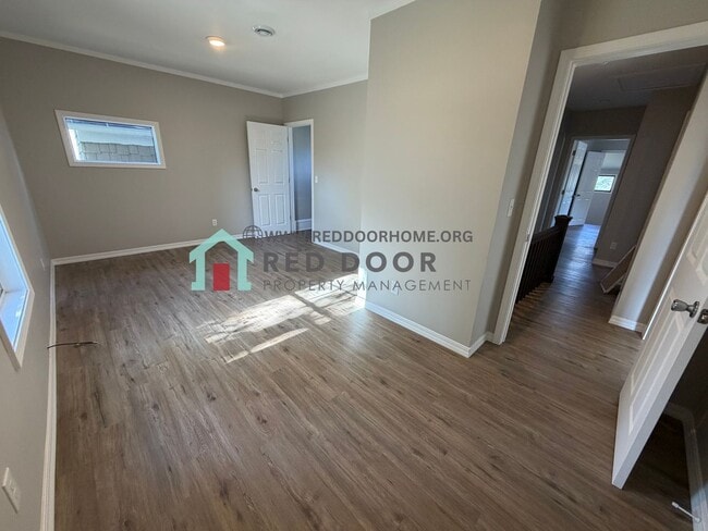 Photo - 608/610 7th St. N. - M Unit 610 7th St. N. - M