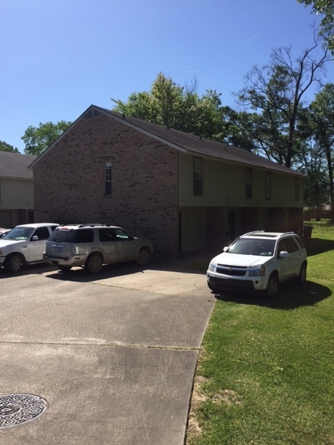 Photo - Hooper Units Unit A