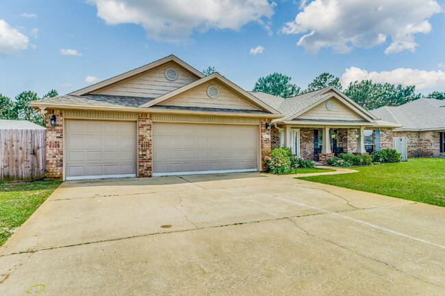 5 Bed House convenient to Navarre and Hurl... - 5 Bed House convenient to Navarre and Hurl...
