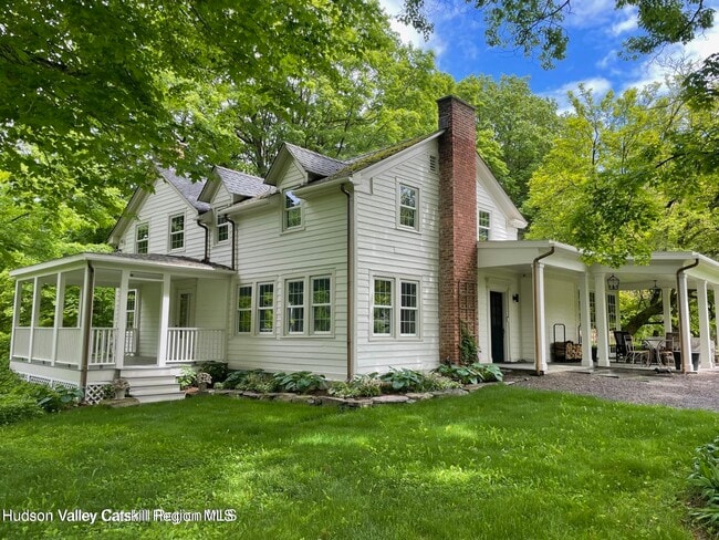 Building Photo - 416 Hapeman Hill Rd