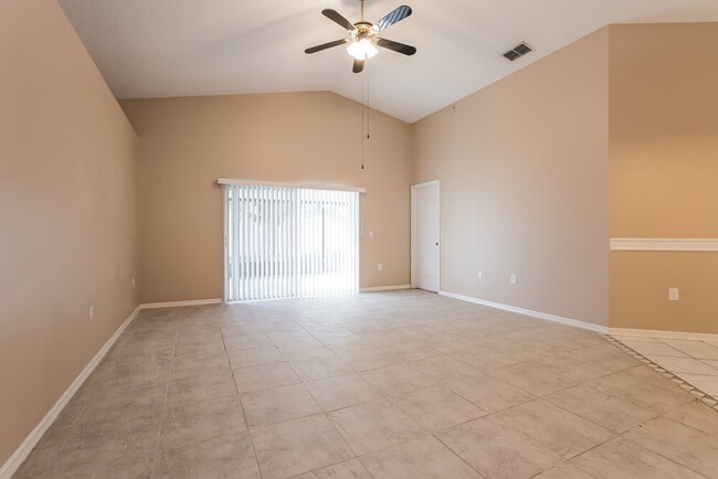 1010 Malletwood Dr
