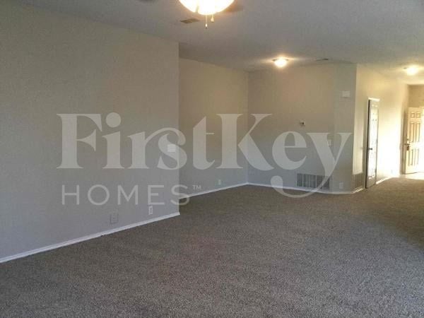 Photo - 820 Big Sky Ln