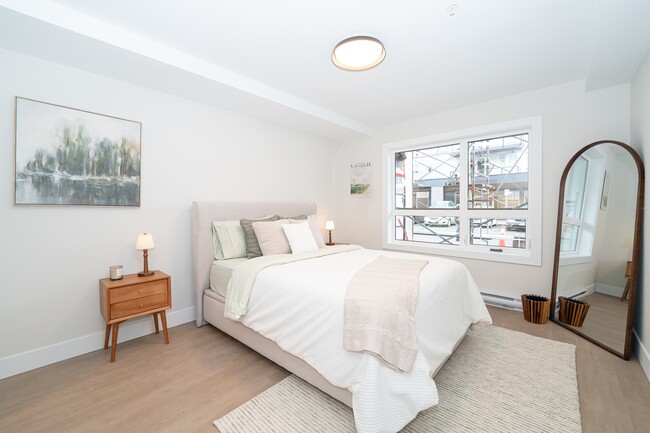 Photo - Woodland Place