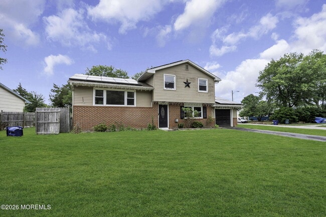 Building Photo - 102 Buckhorn Lake Ct