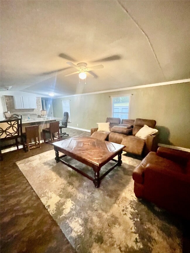 Photo - 625 Golden Bend Dr