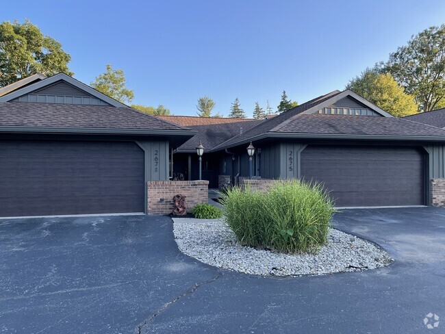 Building Photo - 2675 Glen Arbor Ter Unit 2675 Rental