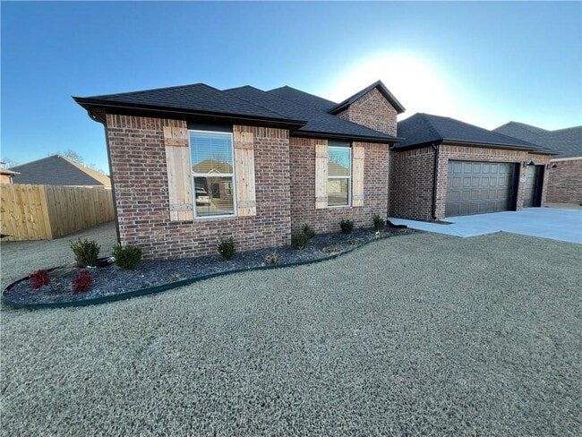 Photo - 7004 E Sugarloaf St