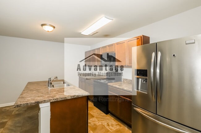 Photo - 1275 Magnolia Gardens Walk